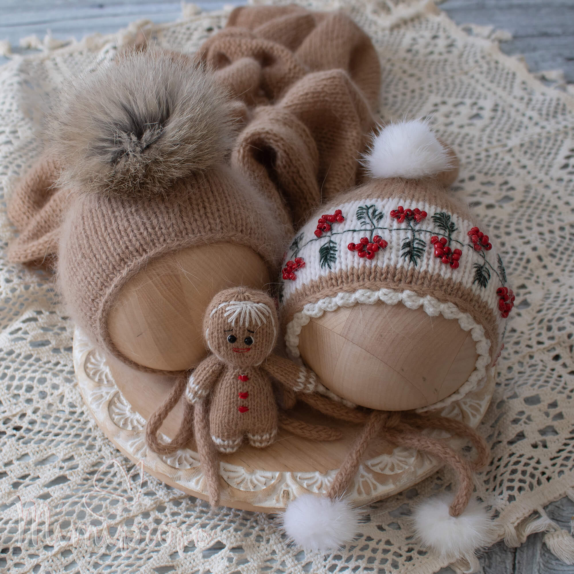Tiny Tots & Gingerbread Props